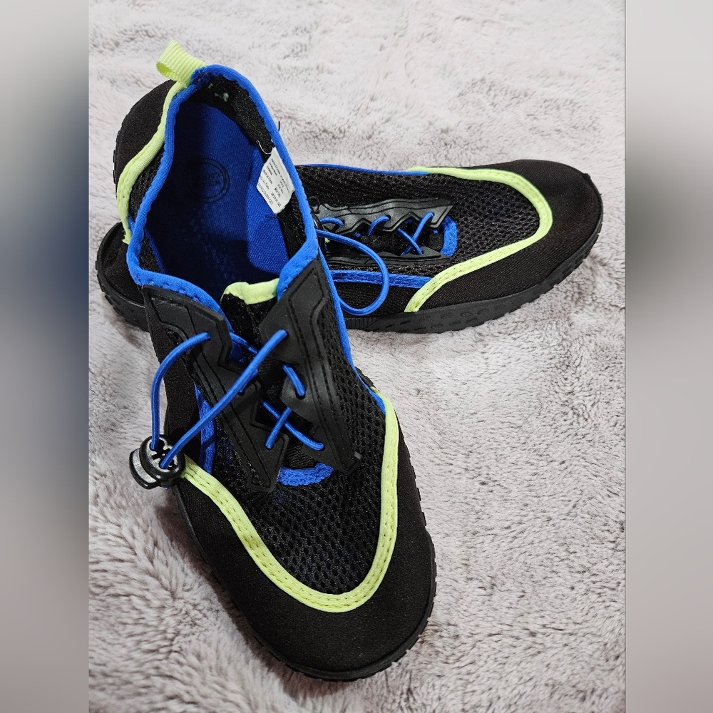 ***SOLD Water shoes